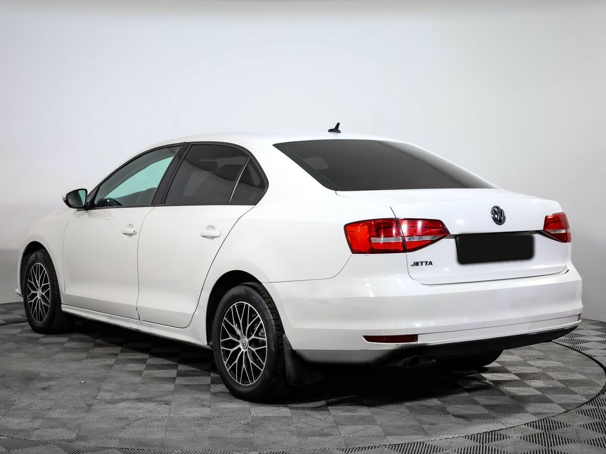 Volkswagen Jetta б/у, 2015, Механическая. Фото: #5