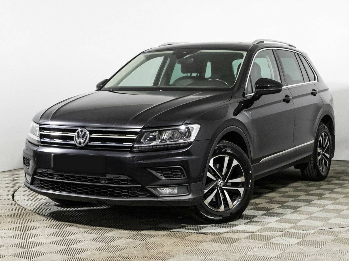 Volkswagen Tiguan б/у, 2019, Роботизированная. Посмотреть фото