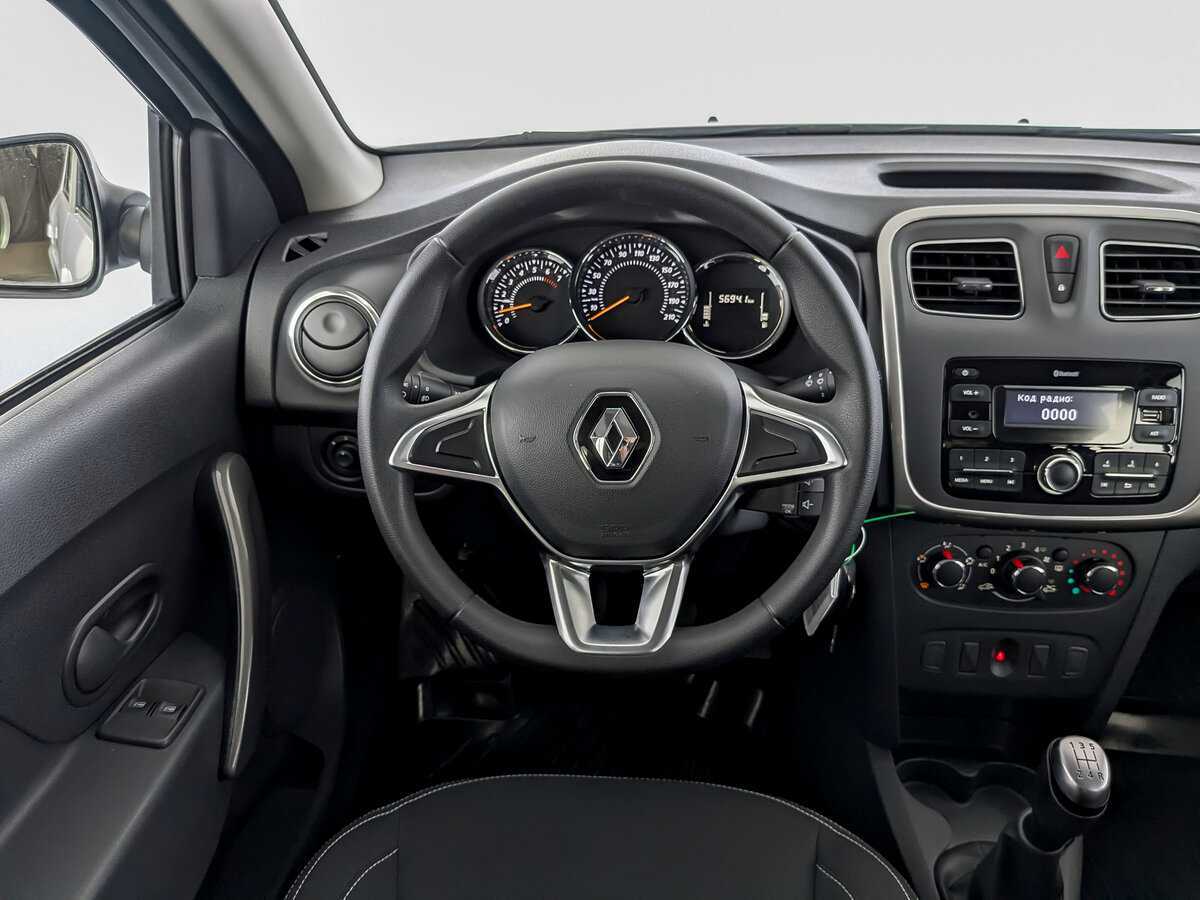 Renault Sandero б/у, 2021, Механическая. Фото: #18