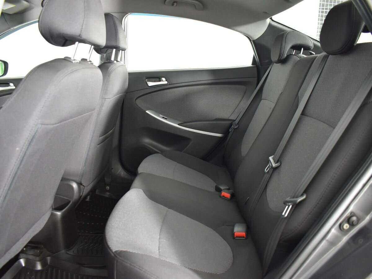 Hyundai Solaris б/у, 2013, Механическая. Фото: #14