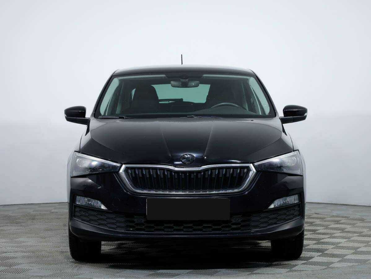 Skoda Rapid б/у, 2022, Роботизированная. Посмотреть фото
