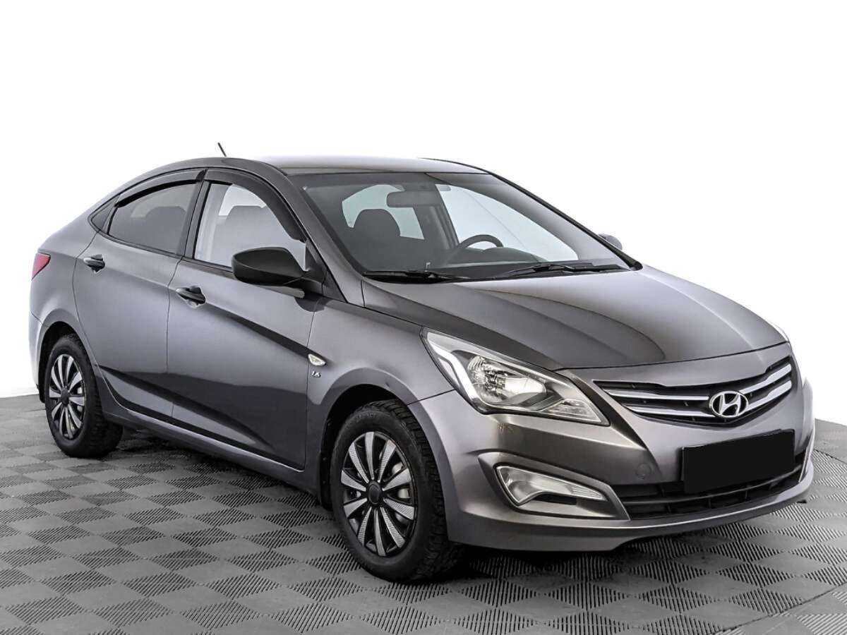 Hyundai Solaris б/у, 2015, Автоматическая. Фото: #2
