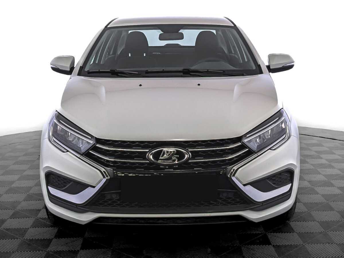 Lada (ВАЗ) Vesta б/у, 2023, Механическая. Фото: #1