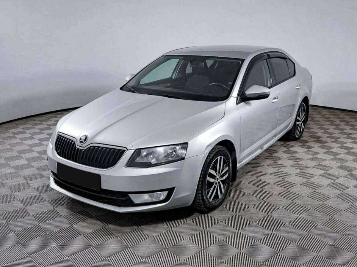 Skoda Octavia б/у, 2016, Роботизированная. Фото: #0