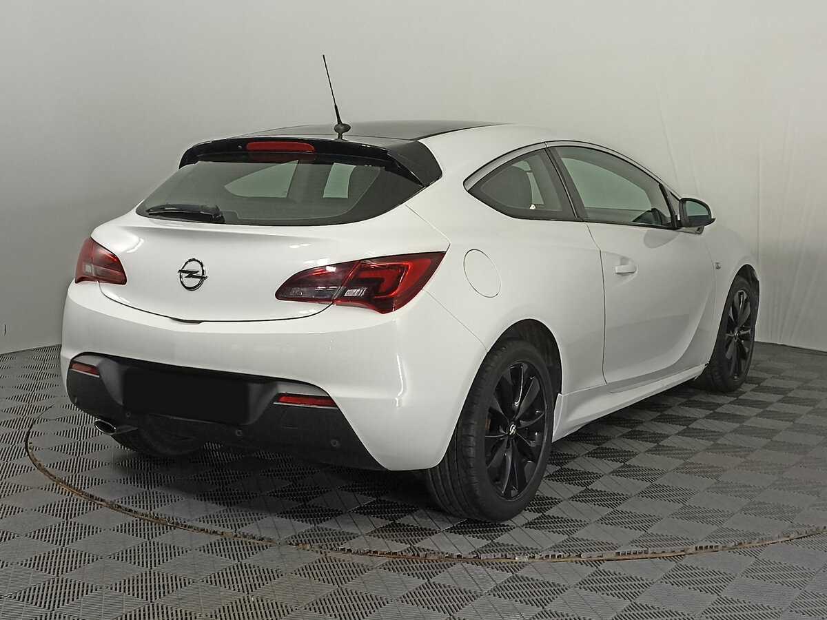 Opel Astra б/у, 2013, Автоматическая. Фото: #4