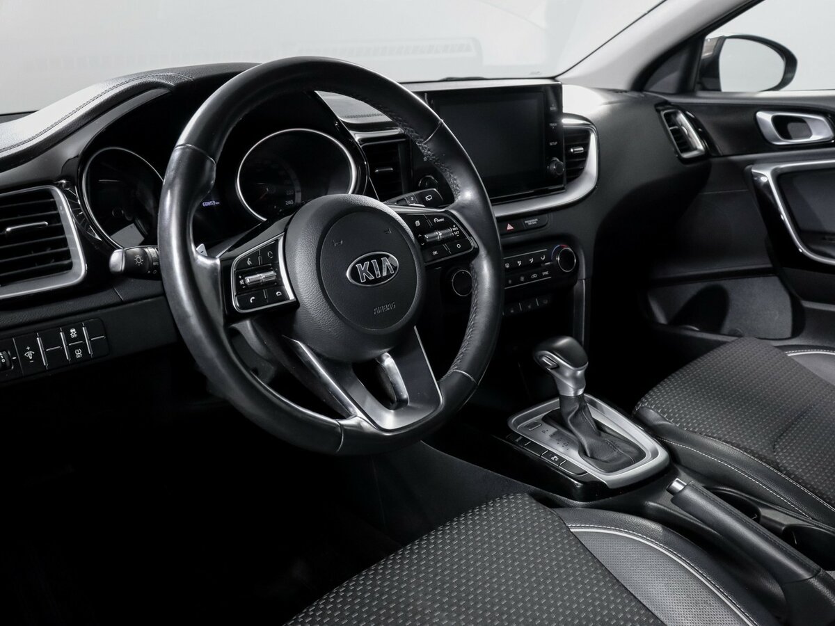 Kia Ceed б/у, 2020, Автоматическая. Фото: #10