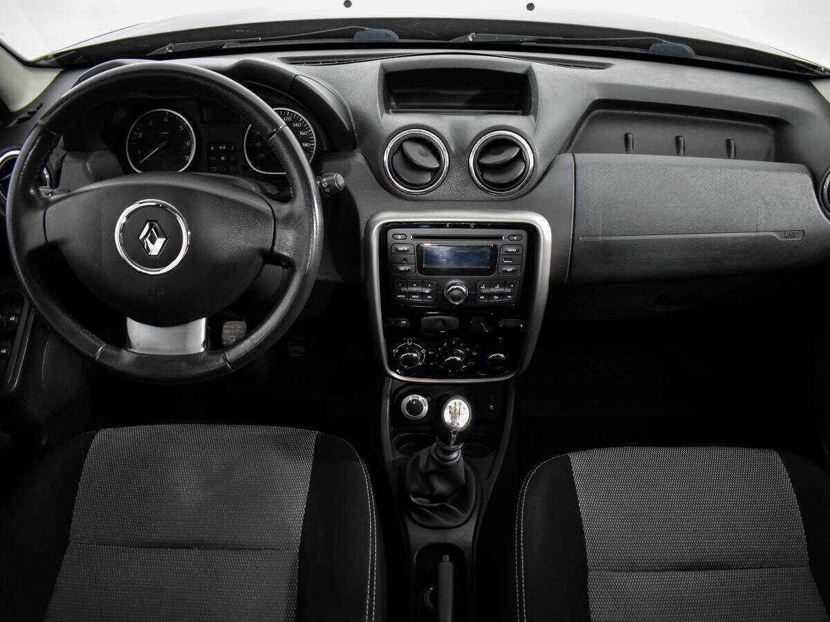 Renault Duster б/у, 2014, Механическая. Фото: #9