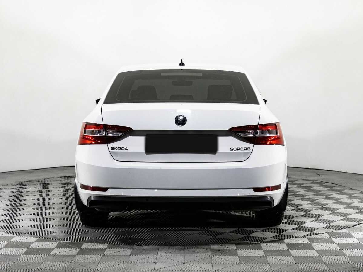 Skoda Superb б/у, 2018, Роботизированная. Фото: #4