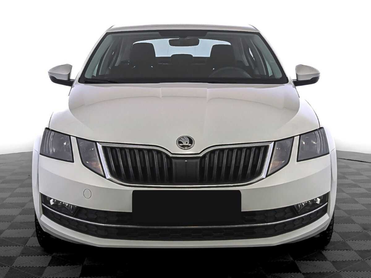 Skoda Octavia б/у, 2019, Механическая. Фото: #1