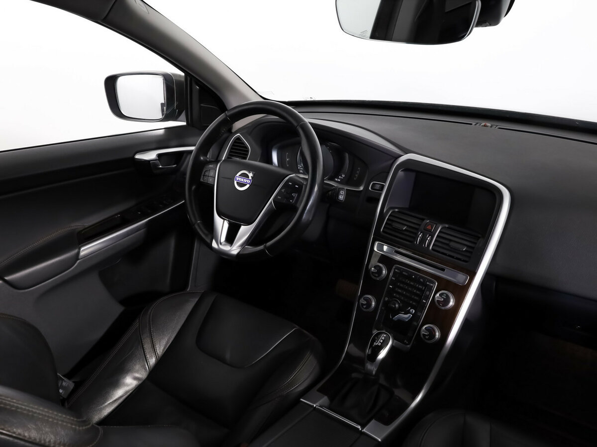 Volvo XC60 б/у, 2017, Автоматическая. Фото: #6