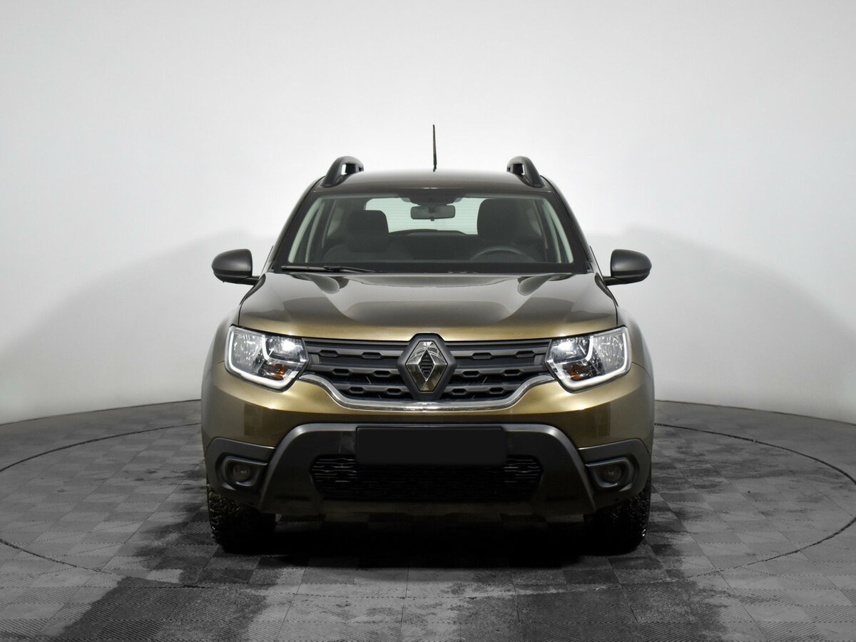 Renault Duster б/у, 2021, Механическая. Фото: #1