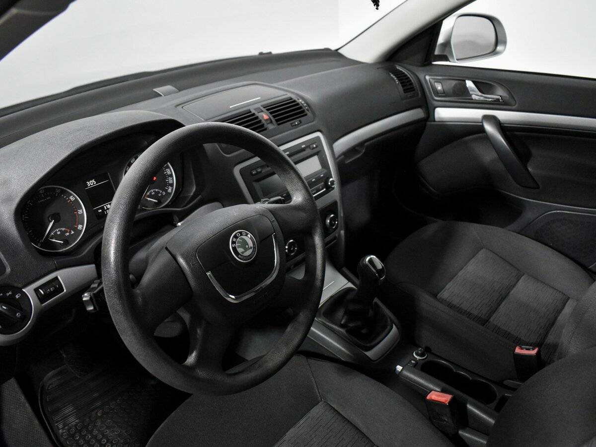 Skoda Octavia б/у, 2013, Механическая. Фото: #7