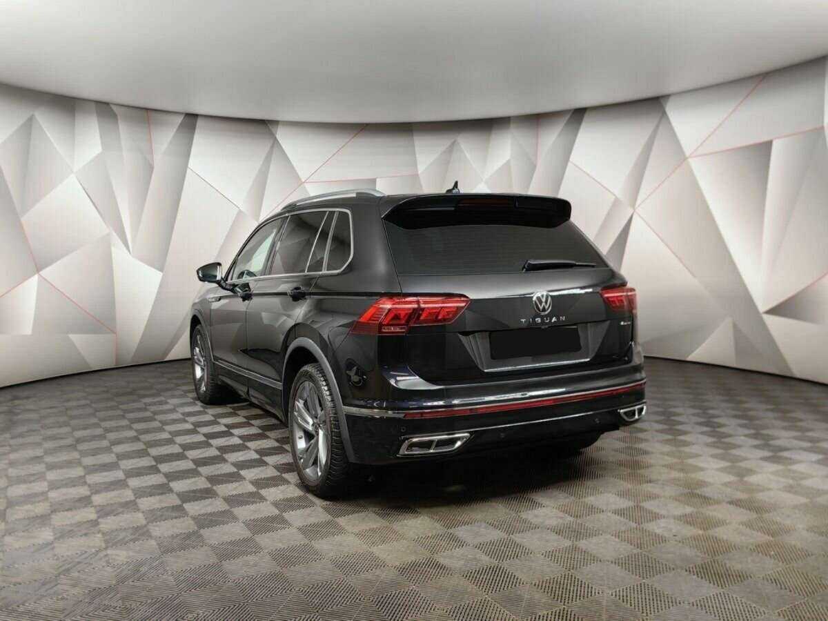 Volkswagen Tiguan б/у, 2021, Роботизированная. Фото: #3