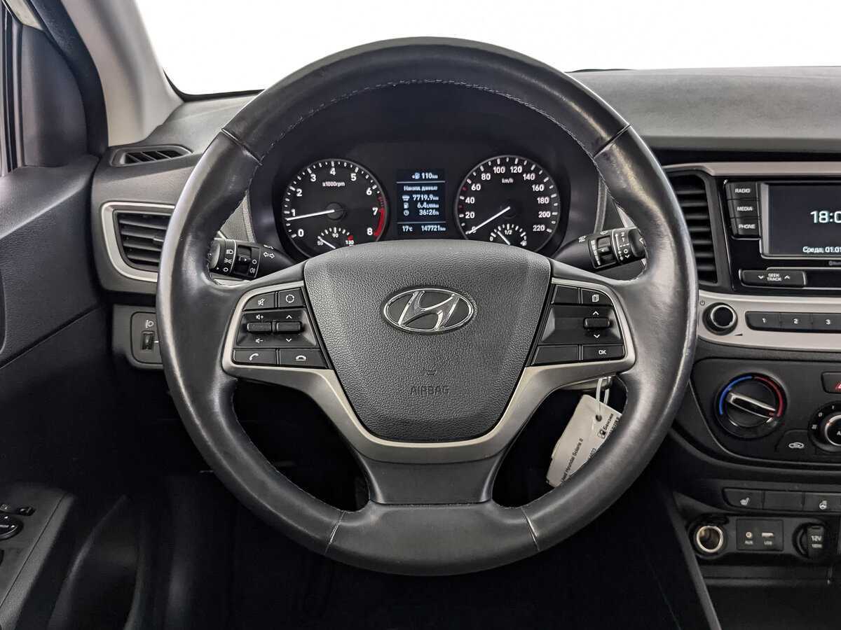 Hyundai Solaris б/у, 2017, Механическая. Фото: #18