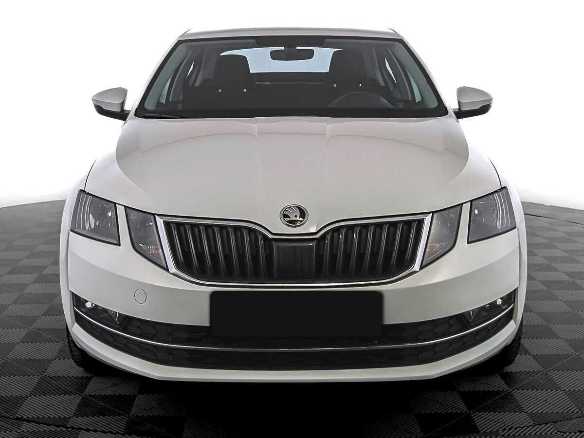 Skoda Octavia б/у, 2018, Автоматическая. Фото: #1