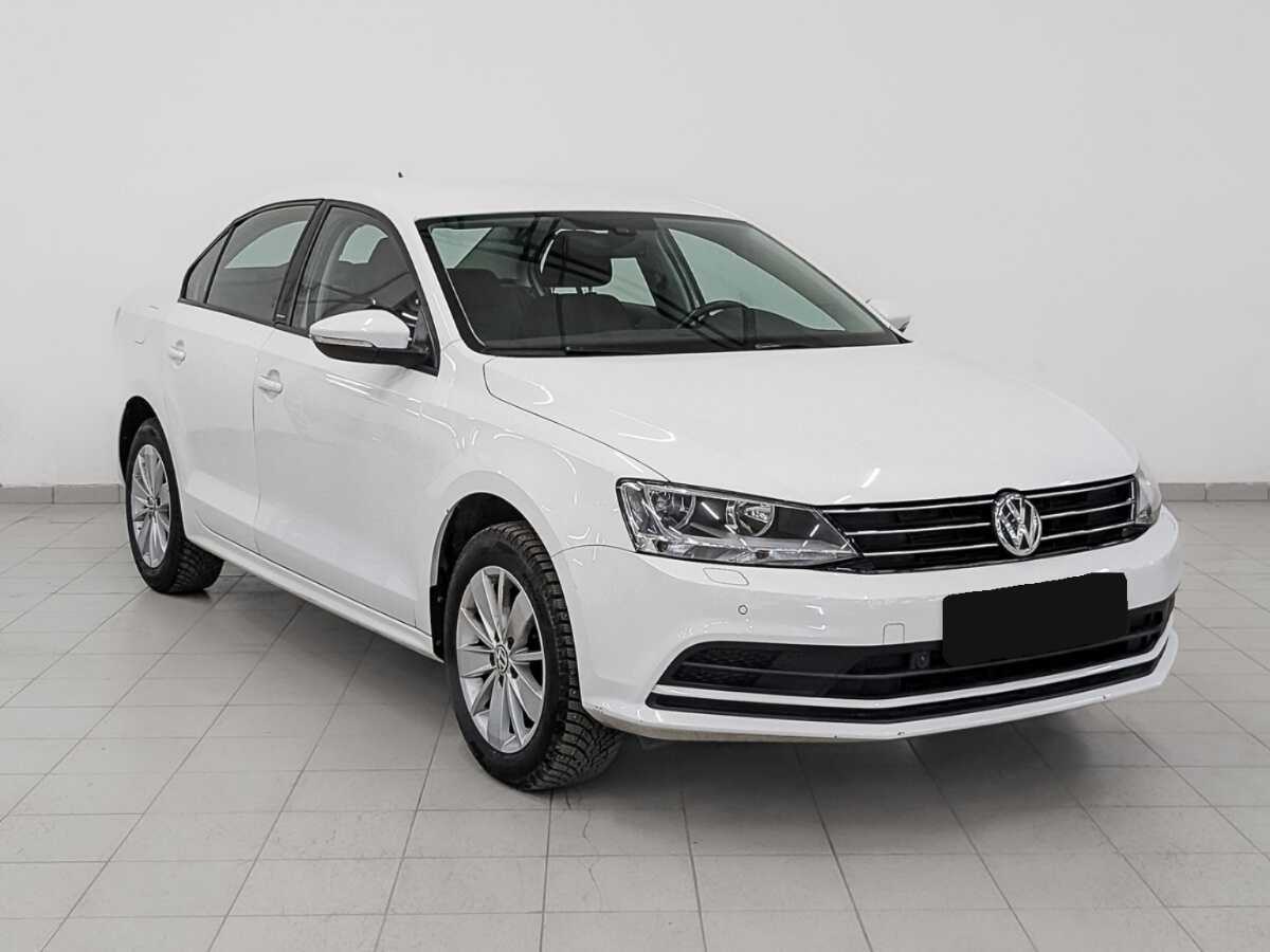 Volkswagen Jetta б/у, 2016, Автоматическая. Фото: #2