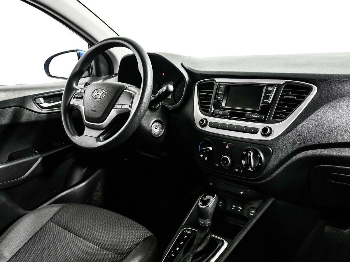 Hyundai Solaris б/у, 2017, Автоматическая. Фото: #8