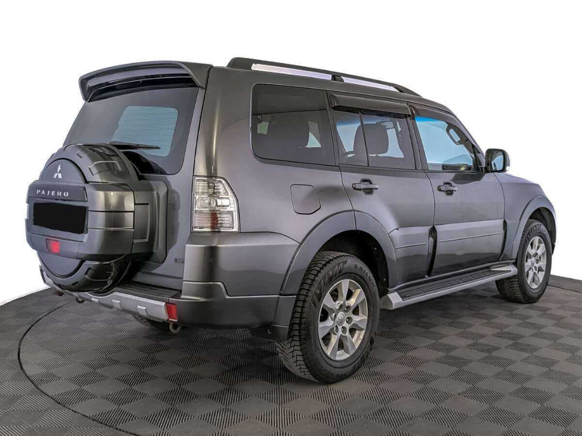 Mitsubishi Pajero б/у, 2013, Автоматическая. Фото: #4