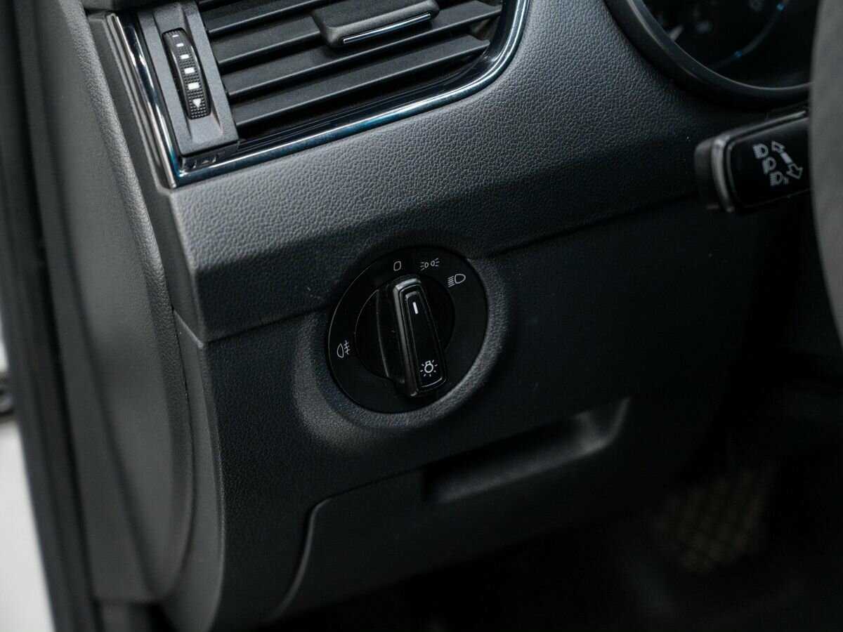 Skoda Octavia б/у, 2017, Автоматическая. Фото: #15