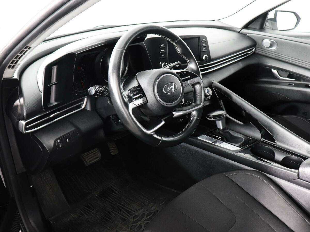 Hyundai Elantra б/у, 2021, Вариатор. Фото: #8