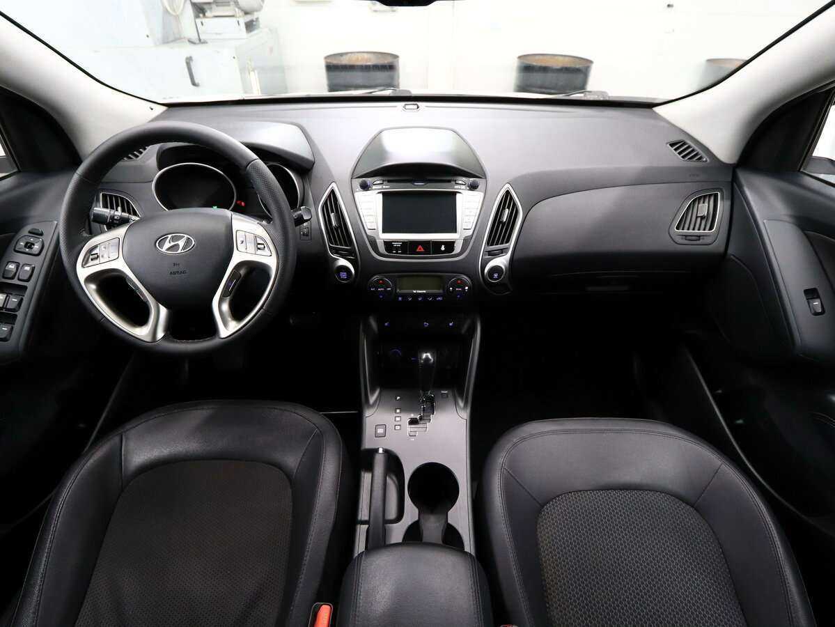Hyundai ix35 б/у, 2012, Автоматическая. Фото: #16