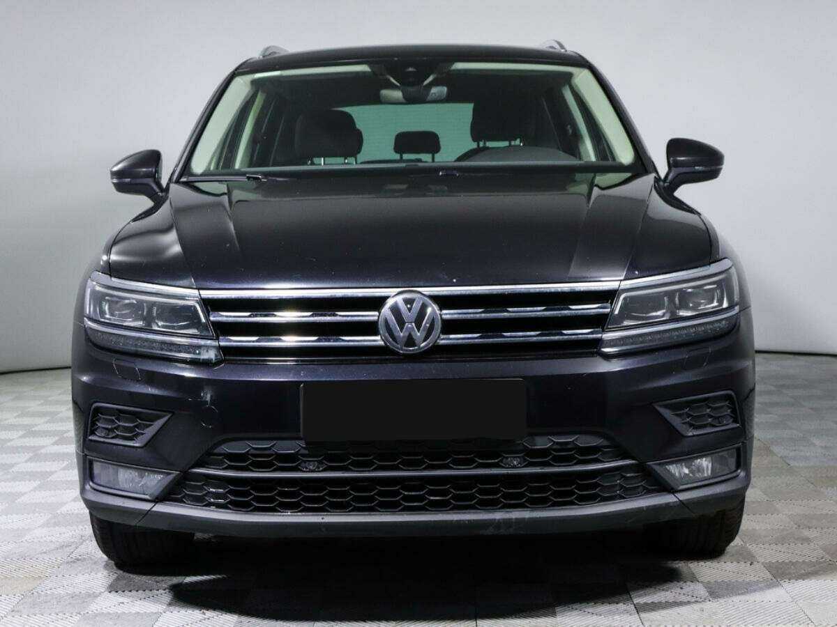 Volkswagen Tiguan б/у, 2018, Роботизированная. Фото: #0