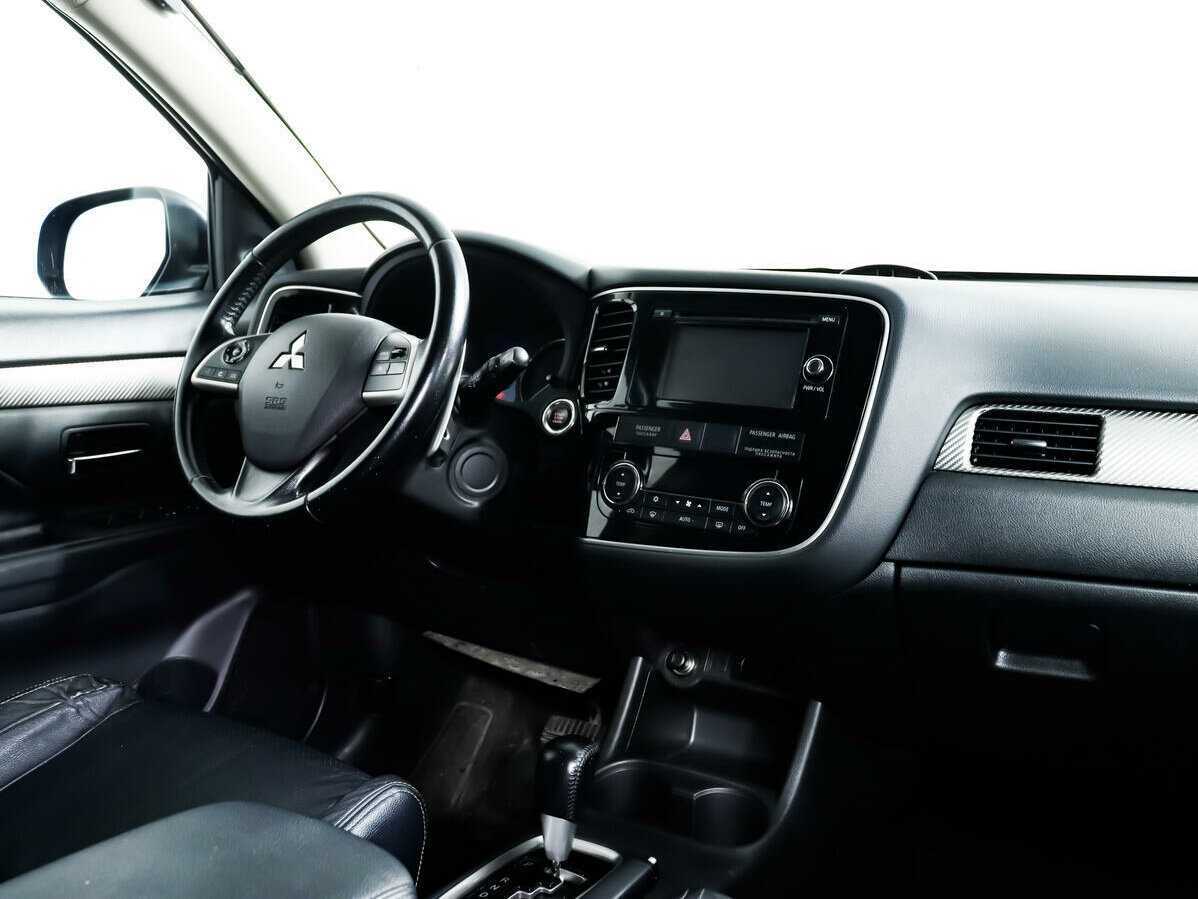 Mitsubishi Outlander б/у, 2014, Вариатор. Фото: #8