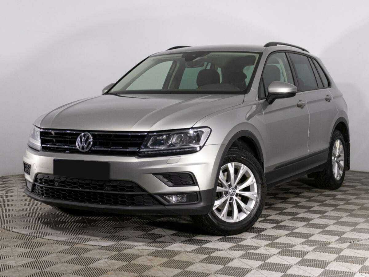Volkswagen Tiguan б/у, 2019, Роботизированная. Посмотреть фото
