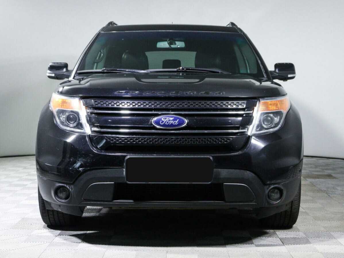 Ford Explorer б/у, 2013, Автоматическая. Фото: #1