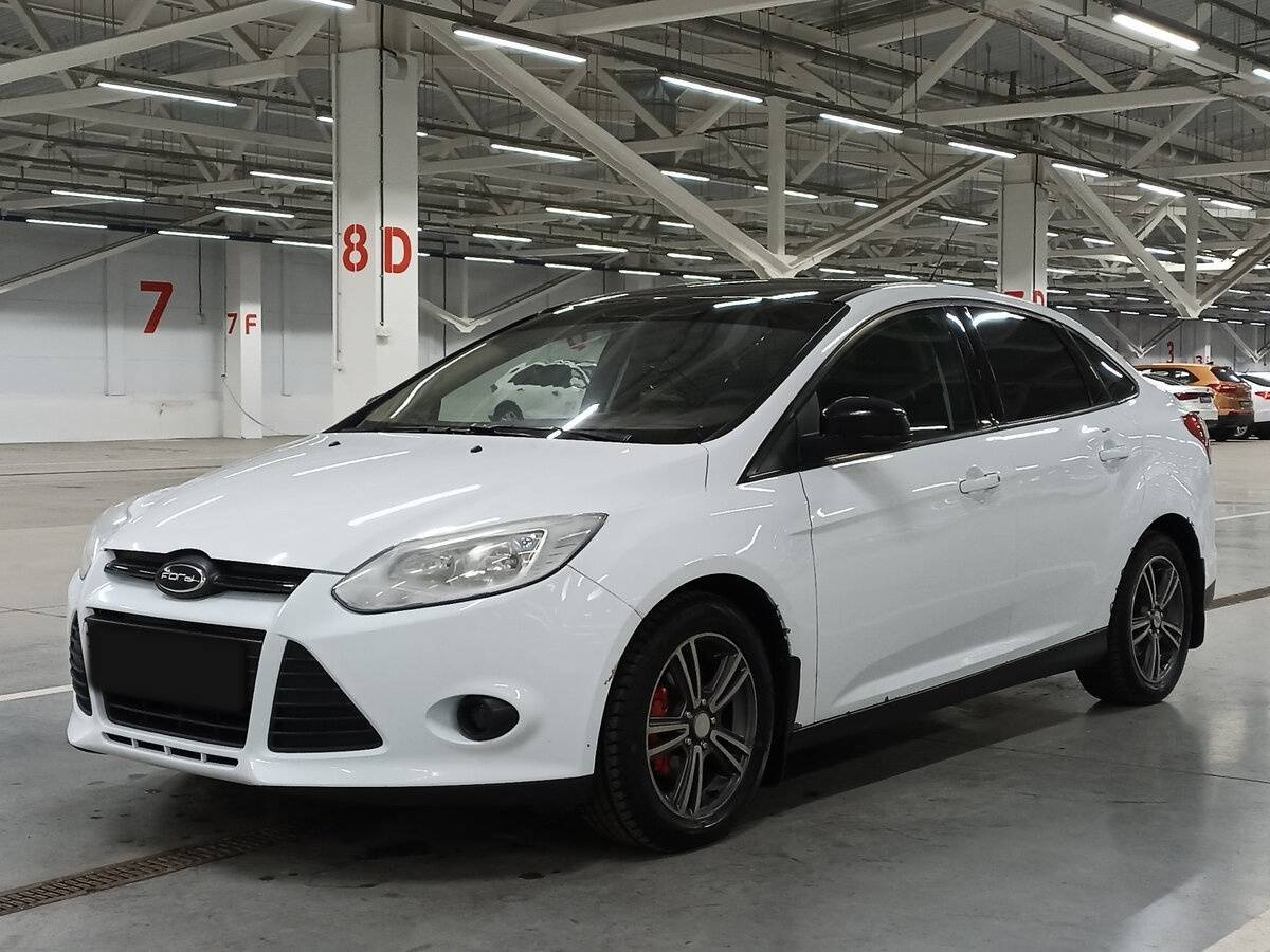 Ford Focus б/у, 2013, Механическая. Посмотреть фото