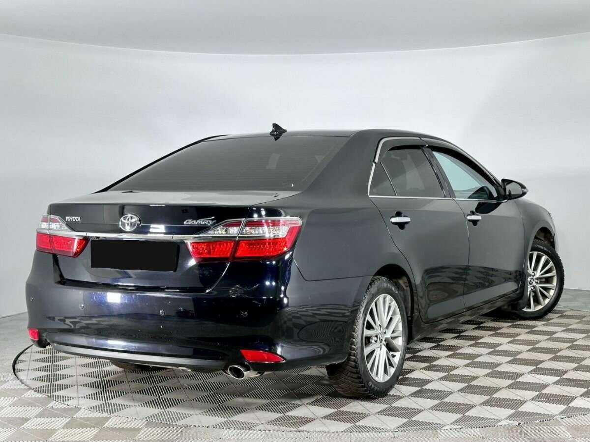 Toyota Camry б/у, 2016, Автоматическая. Фото: #1