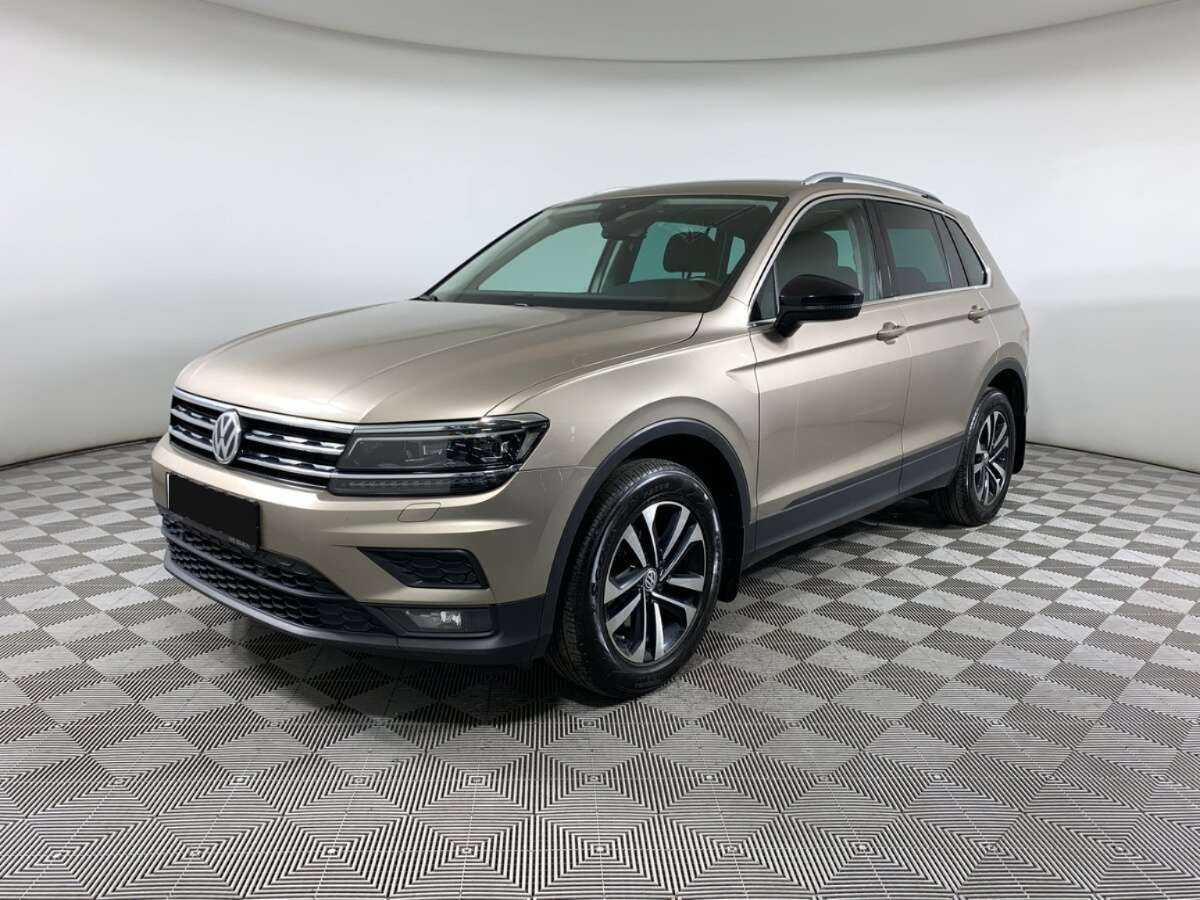 Volkswagen Tiguan б/у, 2020, Роботизированная. Посмотреть фото