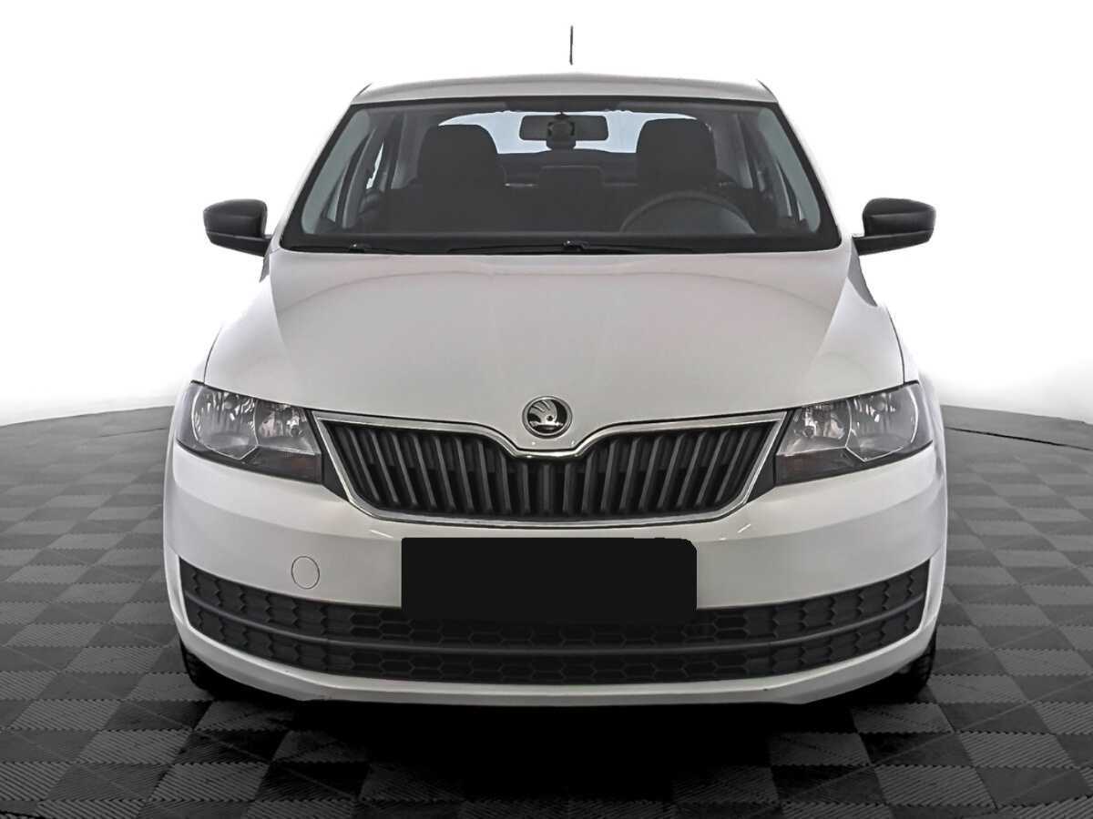 Skoda Rapid б/у, 2017, Механическая. Фото: #1