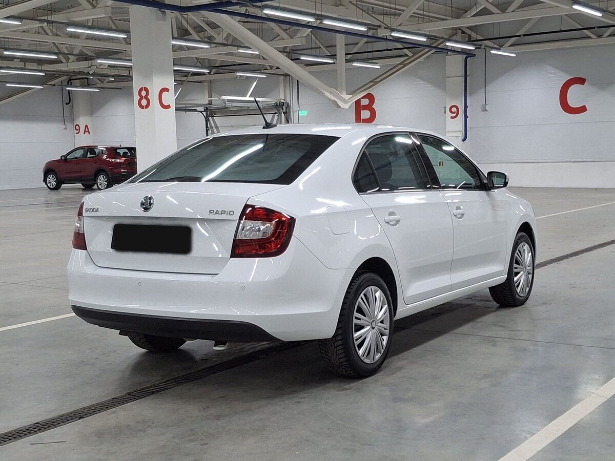 Skoda Rapid б/у, 2018, Механическая. Фото: #4
