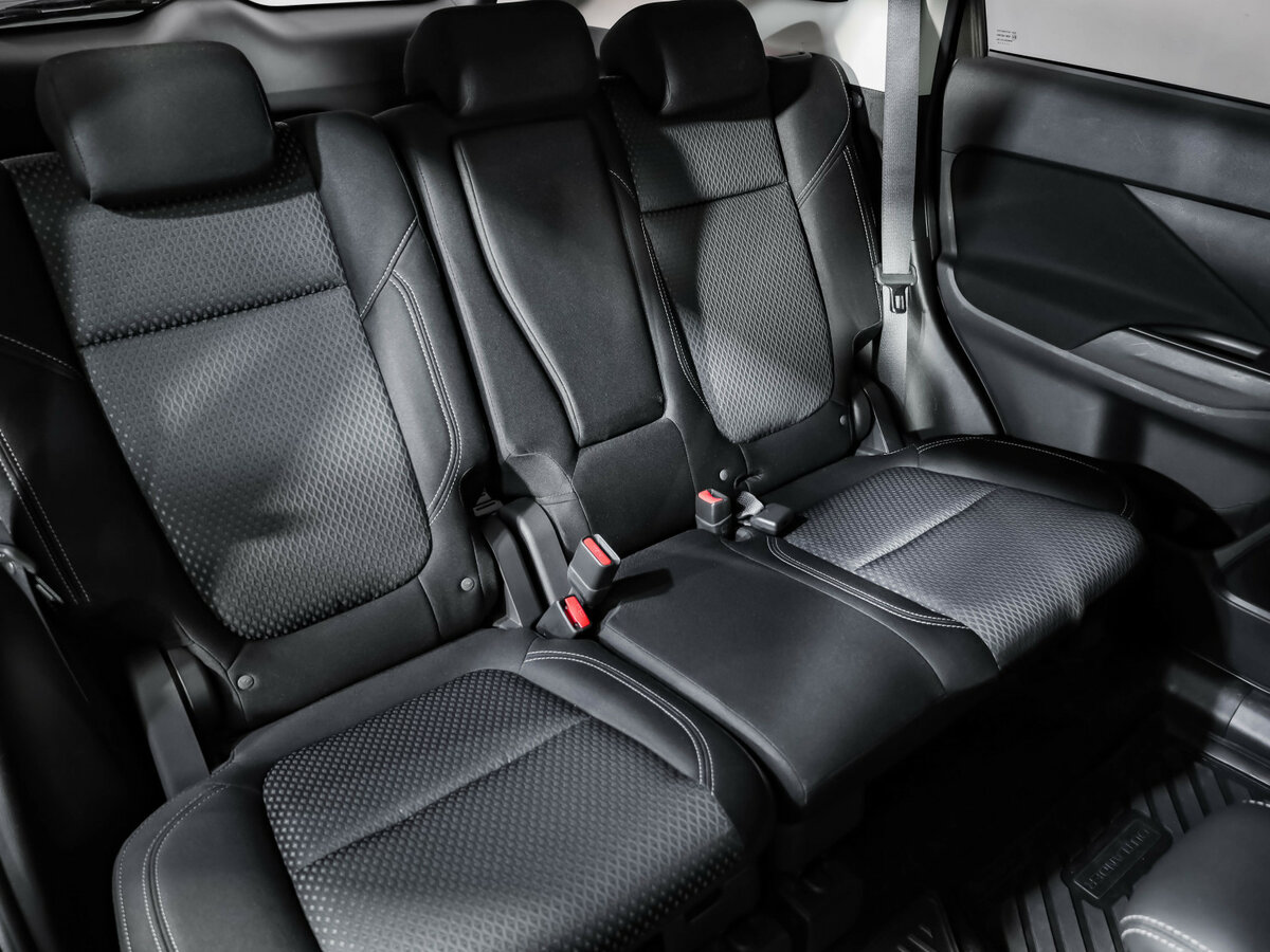 Mitsubishi Outlander б/у, 2020, Вариатор. Фото: #22