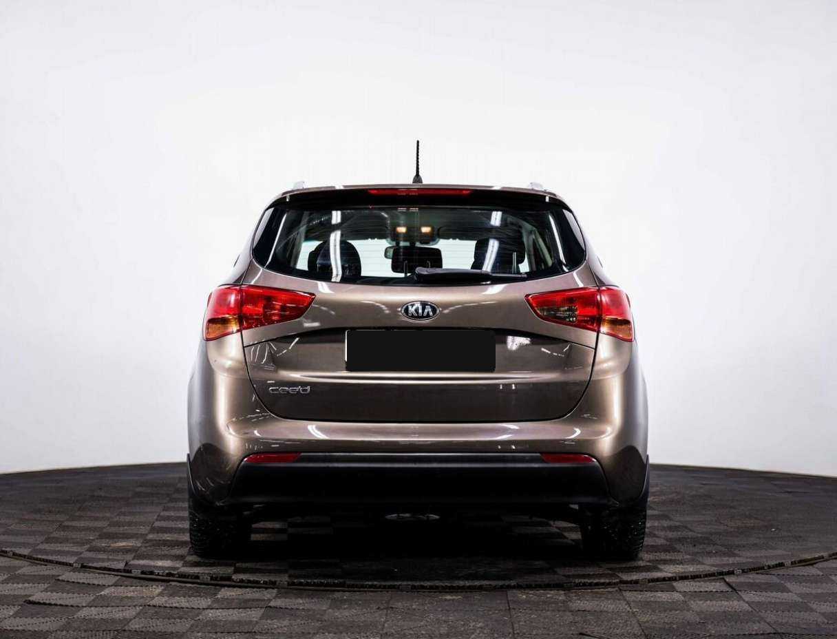 Kia Ceed б/у, 2014, Автоматическая. Фото: #4