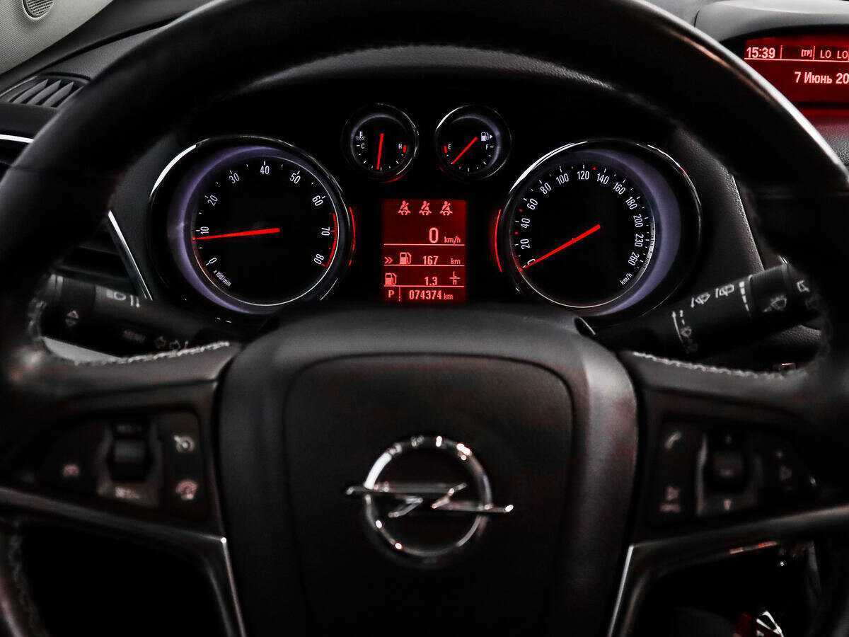 Opel Mokka б/у, 2013, Автоматическая. Фото: #16