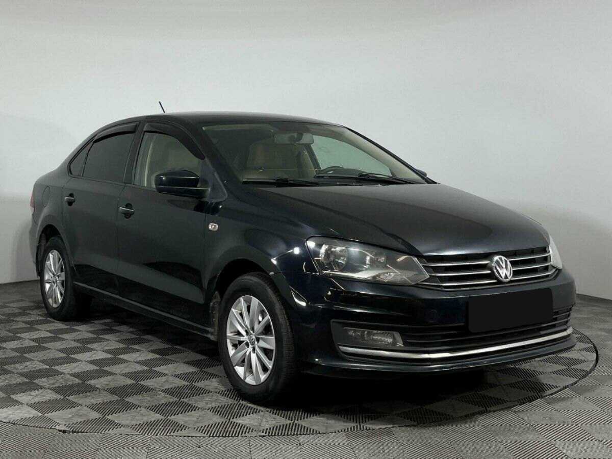 Volkswagen Polo б/у, 2016, Автоматическая. Фото: #2