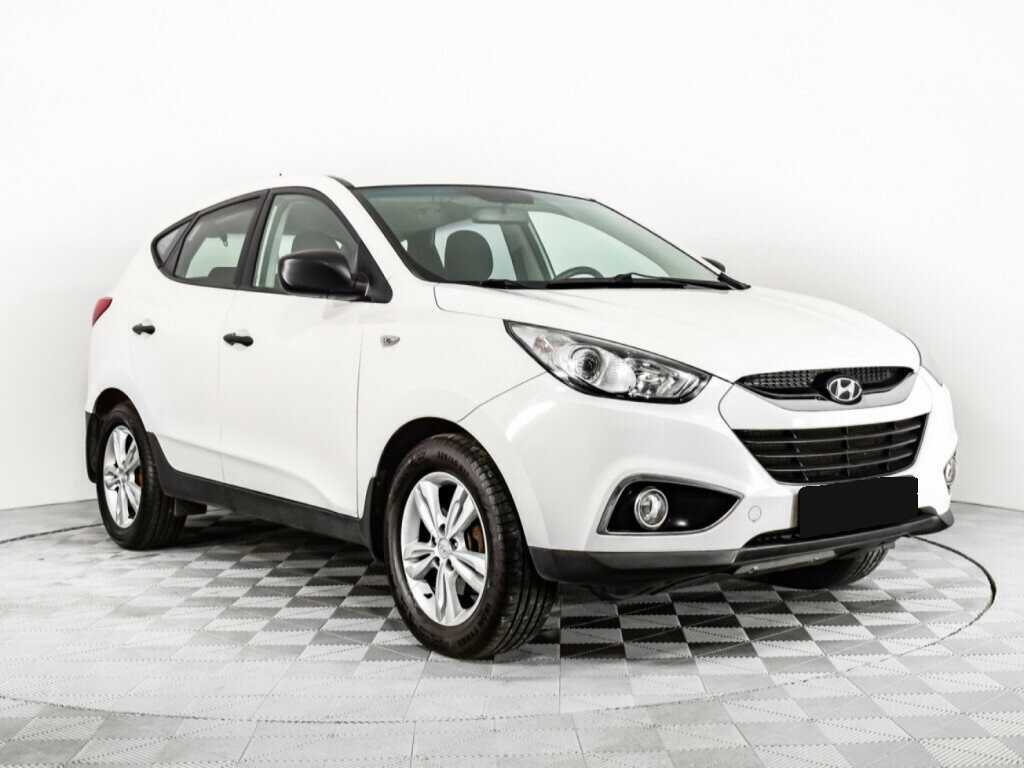 Hyundai ix35 б/у, 2012, Механическая. Фото: #2