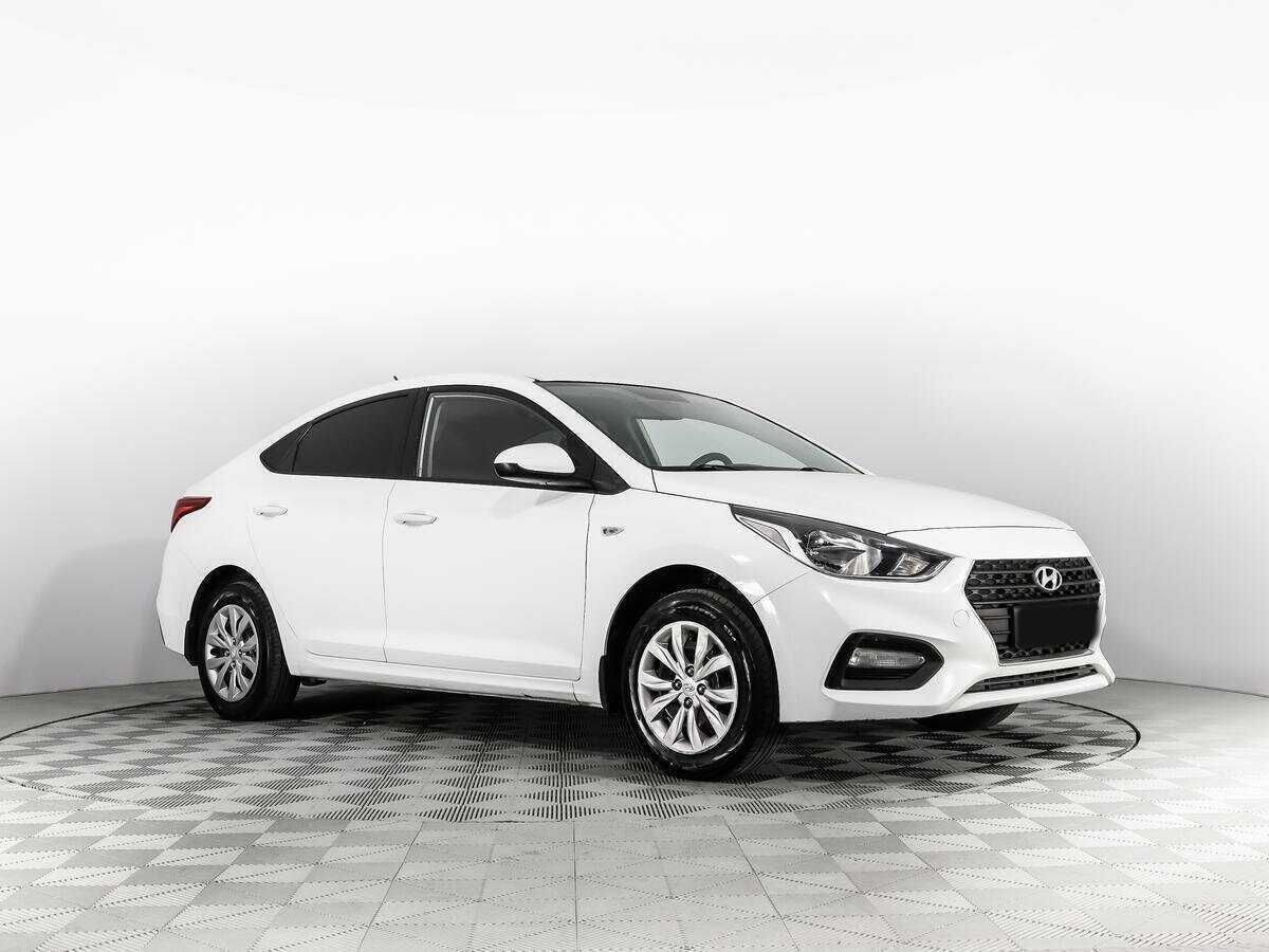 Hyundai Solaris б/у, 2018, Механическая. Фото: #2