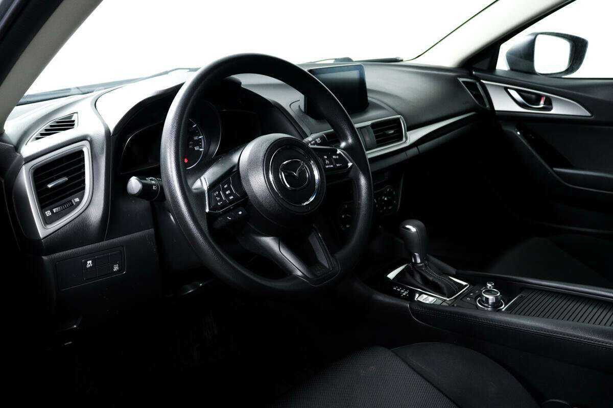 Mazda 3 б/у, 2016, Автоматическая. Фото: #12