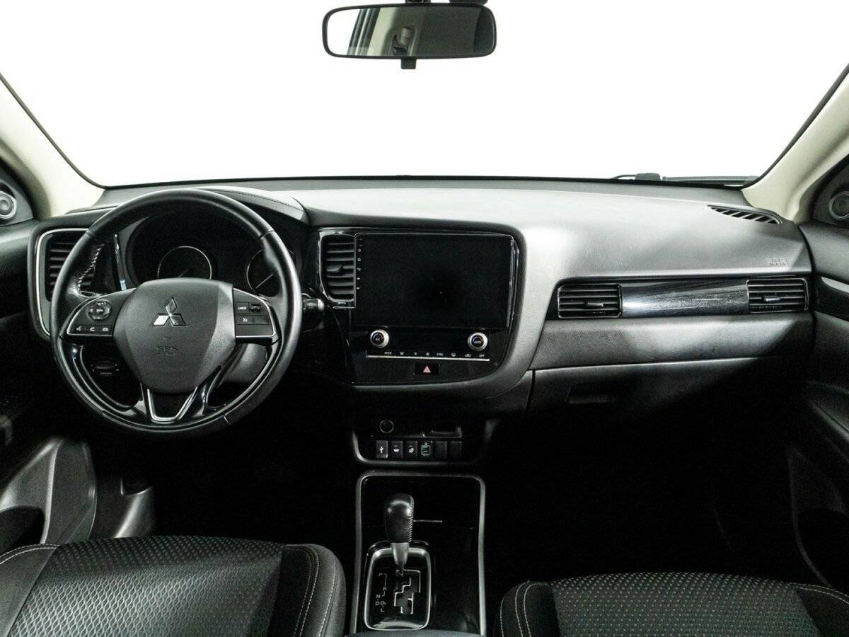 Mitsubishi Outlander б/у, 2020, Вариатор. Фото: #10