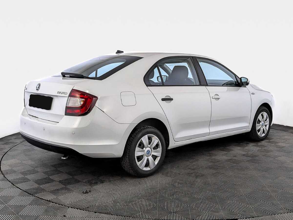 Skoda Rapid б/у, 2019, Автоматическая. Фото: #4