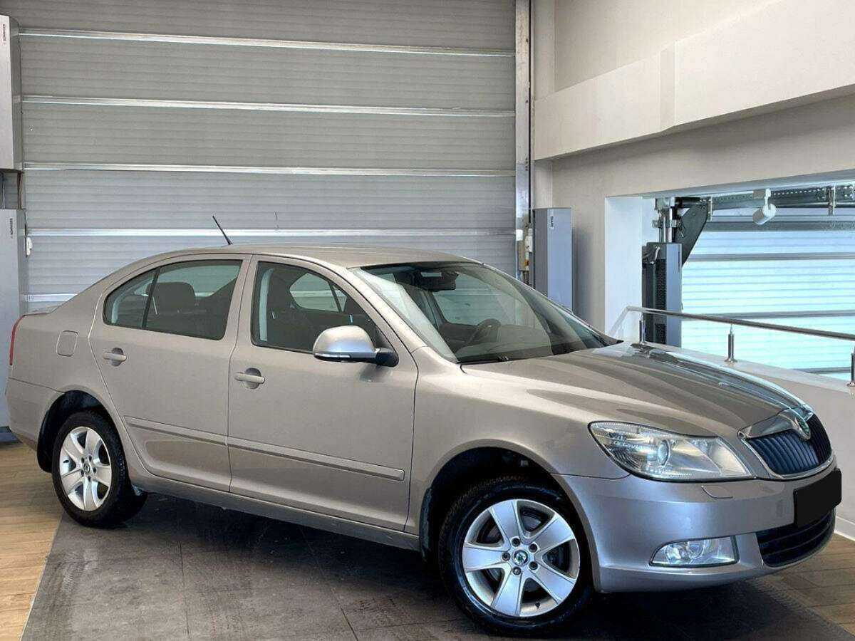 Skoda Octavia б/у, 2012, Автоматическая. Фото: #2