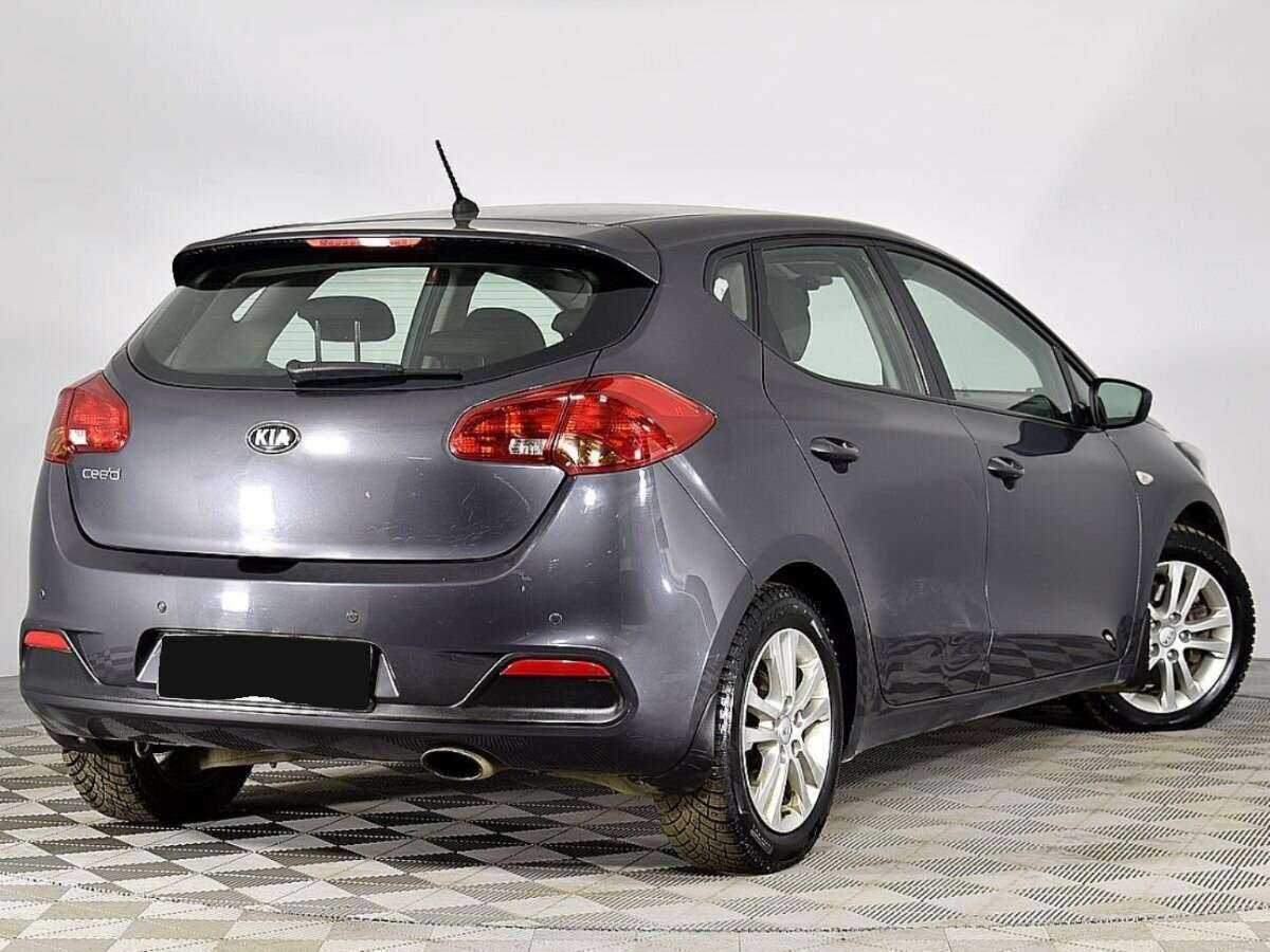 Kia Ceed б/у, 2015, Автоматическая. Фото: #1