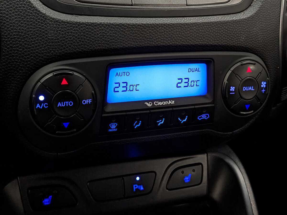 Hyundai ix35 б/у, 2014, Автоматическая. Фото: #20