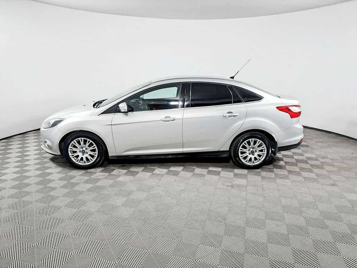 Ford Focus б/у, 2012, Механическая. Фото: #7