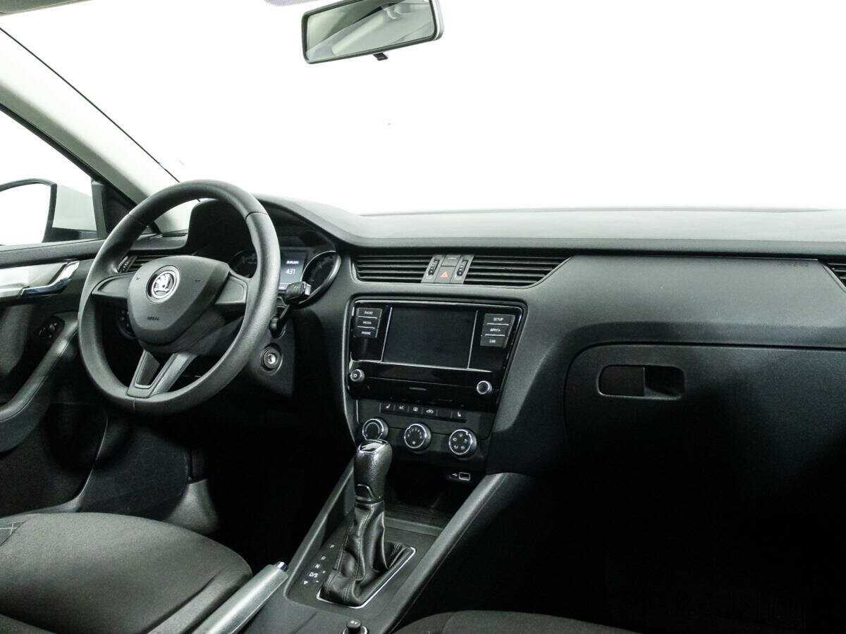 Skoda Octavia б/у, 2018, Автоматическая. Фото: #8