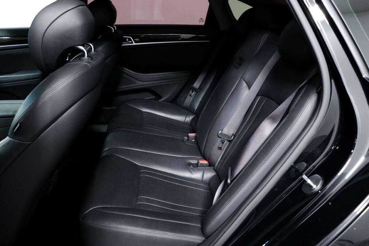 Hyundai Genesis б/у, 2016, Автоматическая. Фото: #11
