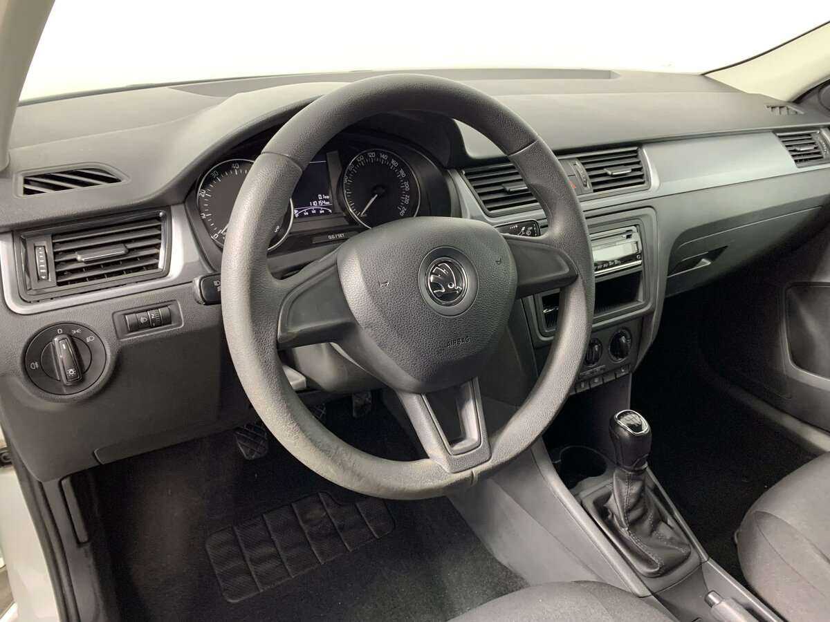 Skoda Rapid б/у, 2017, Механическая. Фото: #21